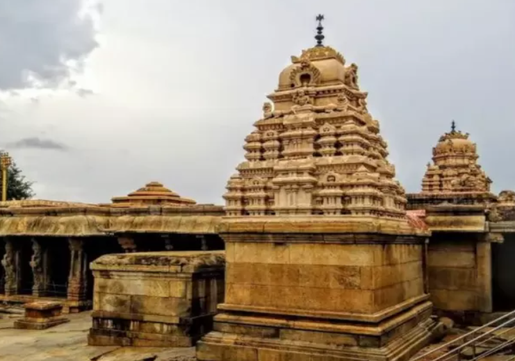 Penuh Misteri, Kuil di India Melawan Hukum Gravitasi