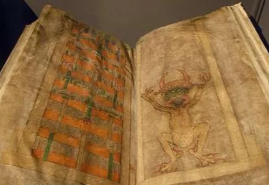 KISAH MISTERI : Codex Gigas, Kitab Iblis yang Tersimpan di Perpustakaan Swedia