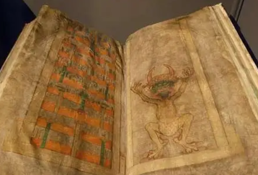 MISTERI : Codex Gigas, Kitab Iblis yang Tersimpan di Perpustakaan Swedia